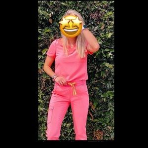 Figs Scrubs Neon pink